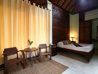 Parn Dhevi Riverside Resort & Spa Накхон Патом Екстериор снимка